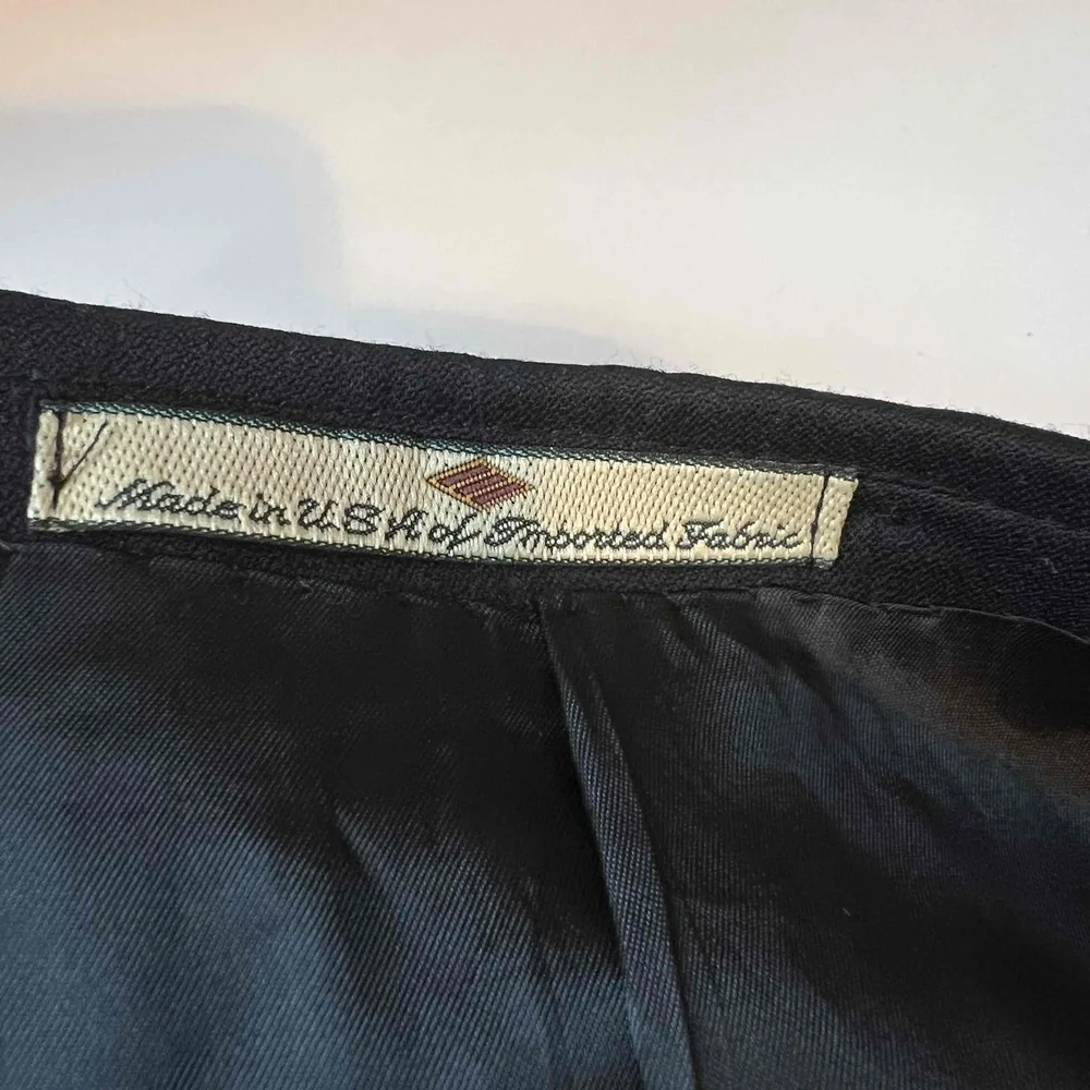 Joseph Abboud Black Size 43R‎ Two-Button Front Tuxedo Jacket